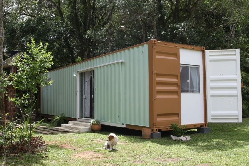 Casa-contêiner em Balsa Nova: com 30 m², chegou para a proprietária pronta e mobiliada | Aniele Nascimento/ Gazeta do Povo