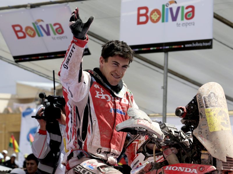 O piloto espanhol Joan Barreda obteve a terceira vitória em sete etapas do Rally Dakar, que passou neste domingo (12) pela Bolívia. | David Mercado / Reuters