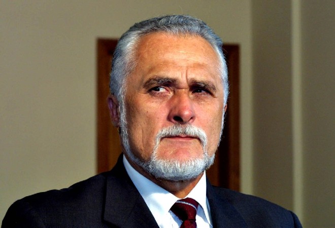 Ex-deputado Genoino terá de ressarcir os cofres públicos |