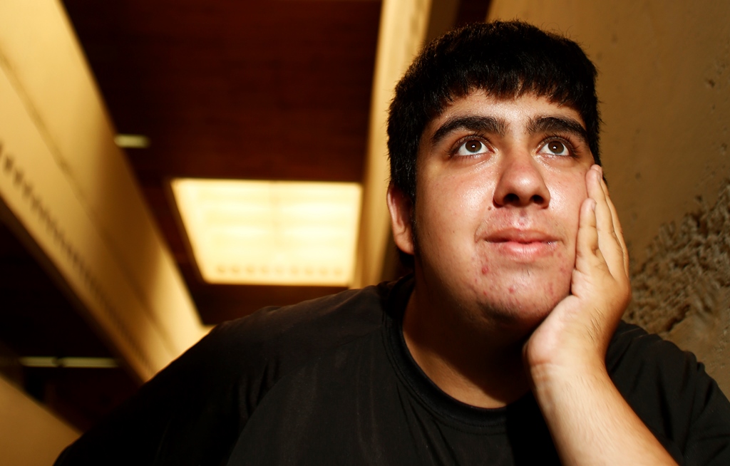 A emancipação fez Lucas Enes Santos se sentir mais independente. | Marcelo Andrade / Gazeta do Povo