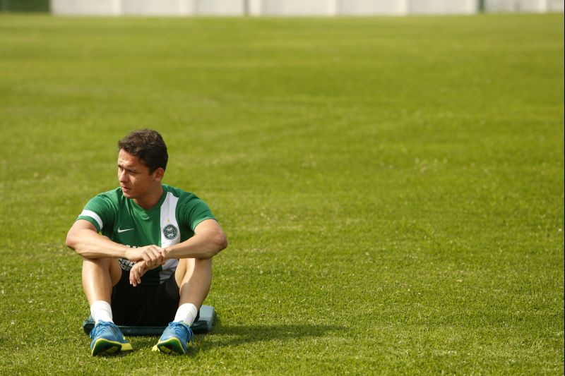 Keirrison será o principal jogador do time do Coxa que iniciará o Paranaense | Marcelo Andrade/ Gazeta do Povo