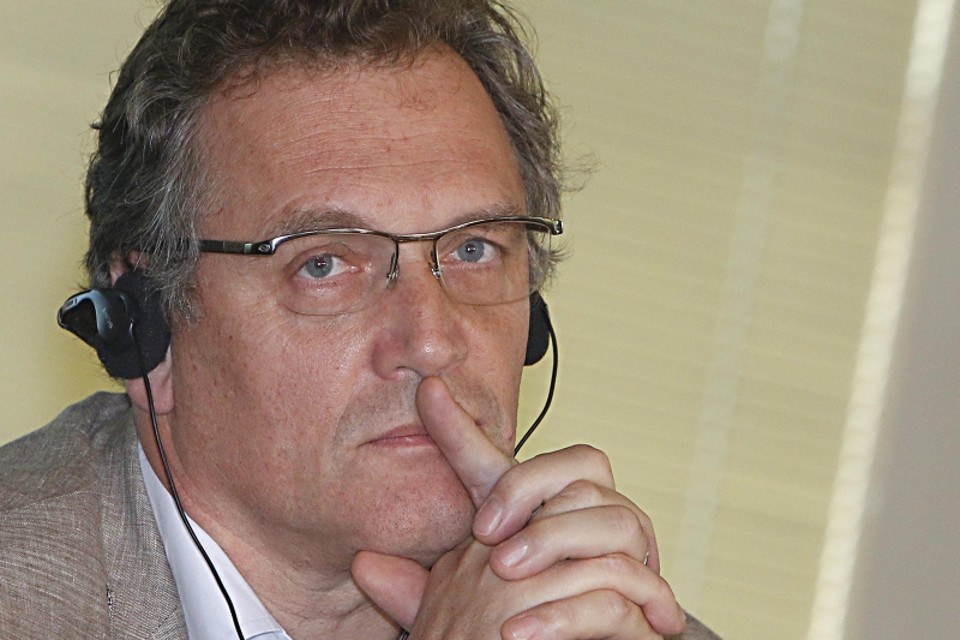 Jérôme Valcke, secretário-geral da Fifa: indignação com a morosidade na condução do estádio curitibano | Albari Rosa/Gazeta do Povo