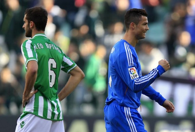 O português Cristiano Ronaldo, eleito melhor do mundo pela Fifa, abriu o placar na goleada | Marcelo del Pozo/Reuters