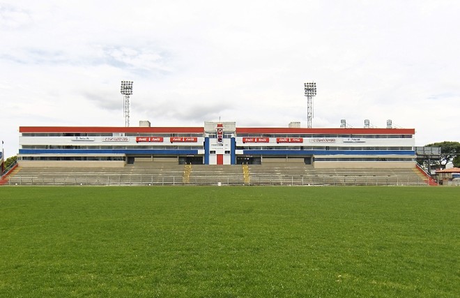 O Estádio Durival Britto é o palco paranista para a disputa do Paranaense | 