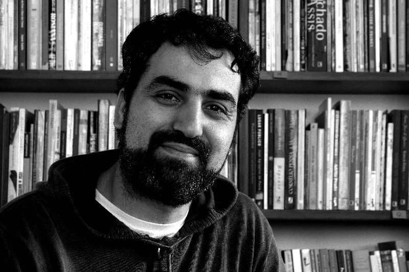 Tradutor de prosa, Christian Schwartz se arriscou ao verter para o português as letras de Lou Reed | Daniel Derevecki/ Gazeta do Povo