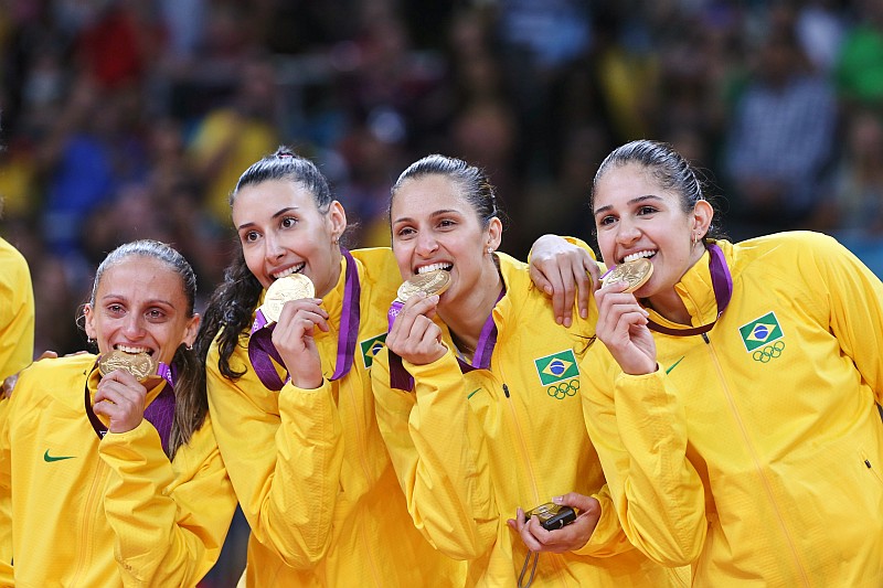 Seleção feminina de vôlei foi medalhista de ouro nos Jogos de Londres, em 2012 | Daniel Castellano / Agência de Notícias Gazeta do Povo