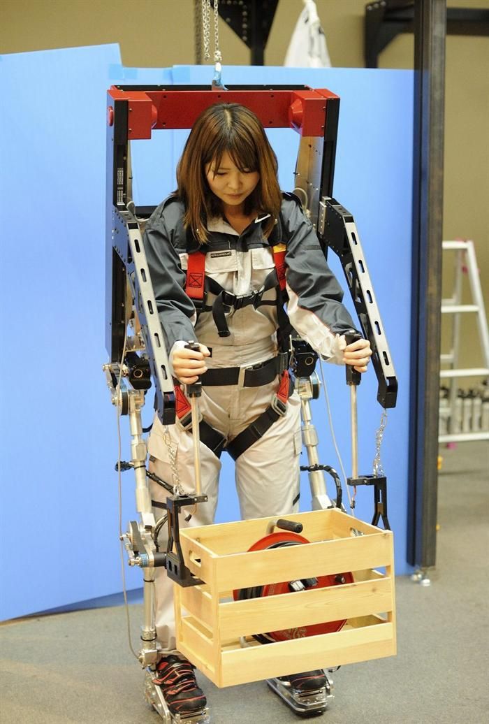 Exoesqueleto que deverá ser produzido em série pela Panasonic | Efe / Panasonic