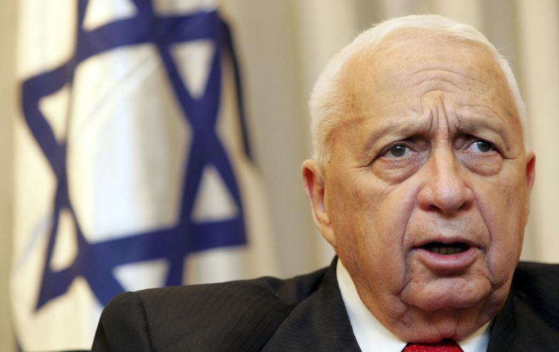 Uma das figuras mais icônicas e controversas de Israel, o líder de direita foi eleito primeiro-ministro pela primeira vez em 2001 | REUTERS/David Furst