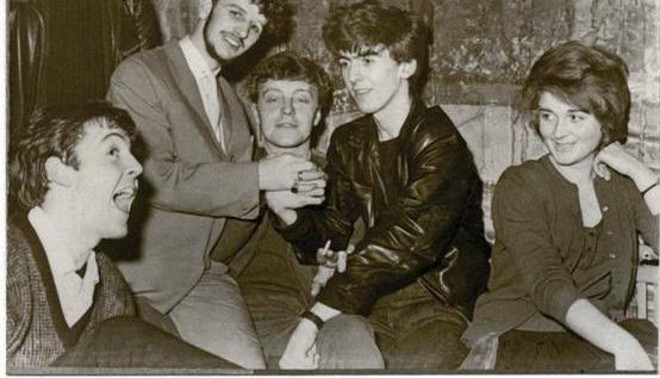 Ringo, George e Paul em 1961 |