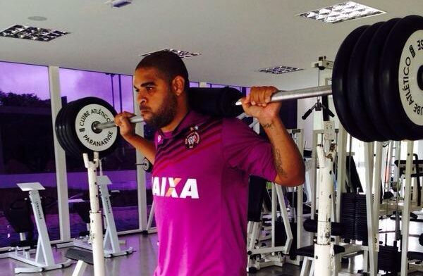 Adriano tem esperanças de disputar a Libertadores com o Atlético | Reprodução Twitter