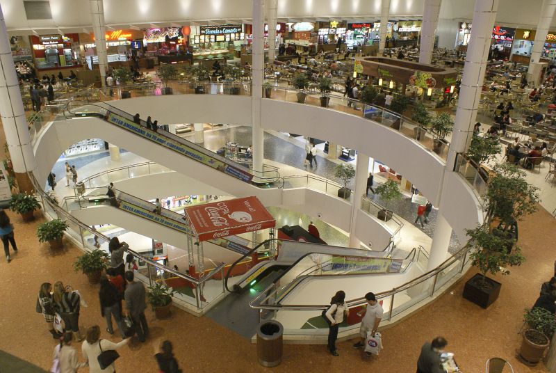 Previsão é que setor de alimentação vai observar um momento forte de vendas. | Marcos Labarca / Arquivo/ Gazeta do Povo