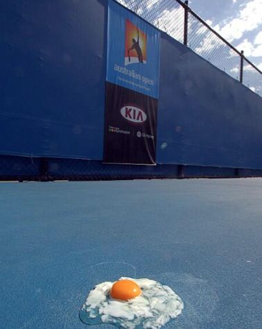 Foto de ovo fritando postada por Djokovic no Twitter | Reprodução Twitter