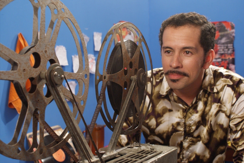 Francisgleydsson (Edmilson Filho) sonha em montar um cinema numa cidadezinha do interior cearense durante os anos 1970 | Divulgação