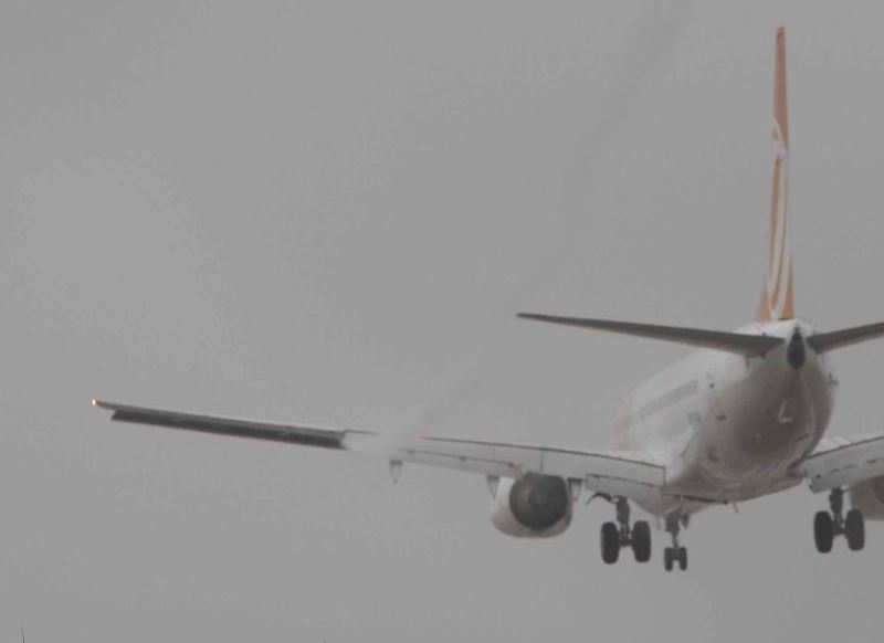 Diferença entre dólar no pré-pago e em espécie era de R$ 0,04 na última semana em Curitiba. | Jonathan Campos / Gazeta do Povo