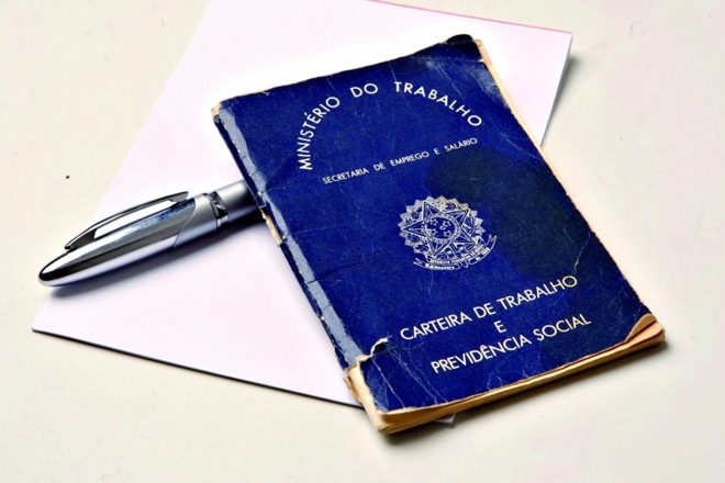 Trabalhadores hoje vivem uma realidade diferente da de quando a CLT foi criada | 