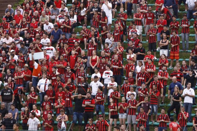 Atlético voltou a mandar um jogo no Ecoestádio |