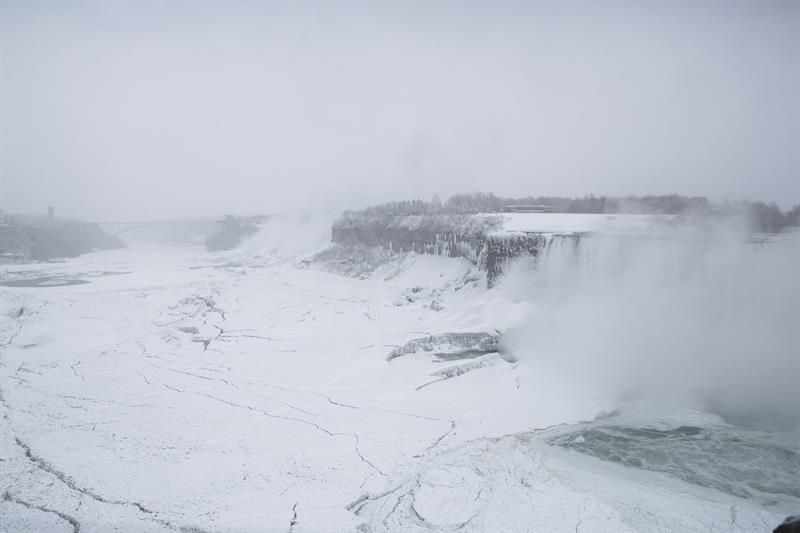Cataratas do Niágara: um espetáculo de gelo e neve | EFE/Gloria Nieto