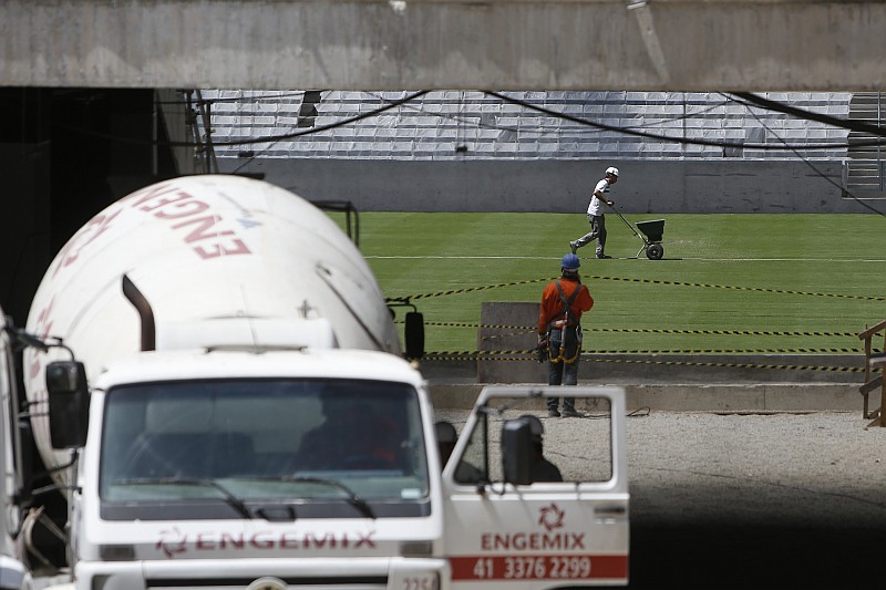 Arena da Baixada terá de ser entregue à Fifa no dia 15 de maio | Henry Milléo / Gazeta do Povo