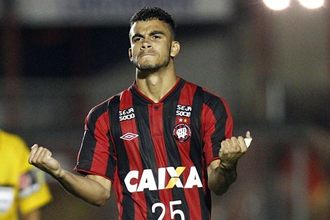 Mosquito fez o dele |
