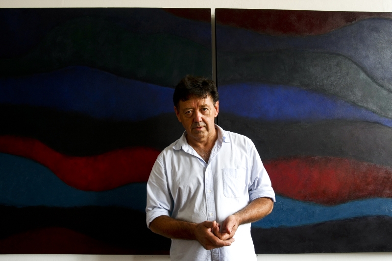 Mineiro radicado em Curitiba desde 1987, José Antonio de Lima começou na carreira oficialmente após um de seus desenhos ser selecionado para o Salão Paranaense daquele ano | André Rodrigues/Gazeta do Povo