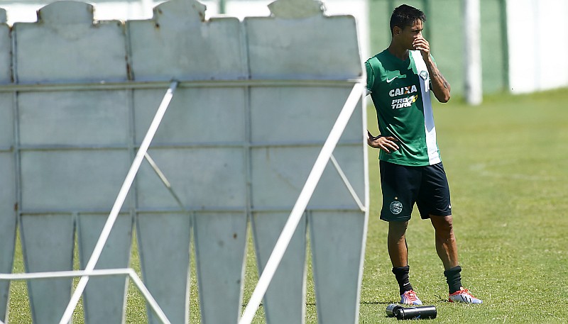 O meia Dudu foi um dos que ultrapassaram a barreira entre o time B e o principal | Marco André Lima / Gazeta do Povo