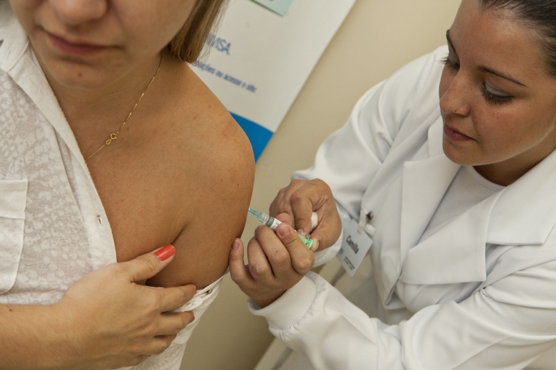 Imunização contra o HPV dura cinco anos e é feita com três doses de vacina | Marcelo Andrade / Gazeta do Povo