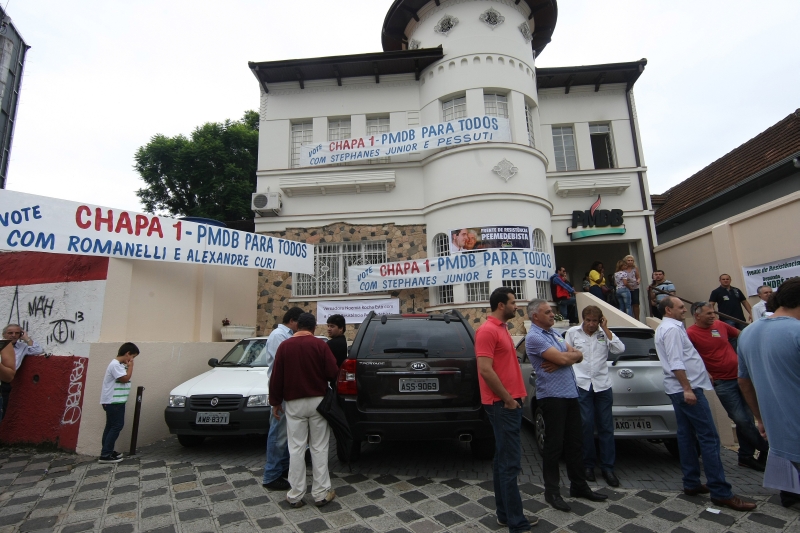 Fachado da sede do PMDB em Curitiba | Ivonaldo Alexandre/Gazeta do Povo