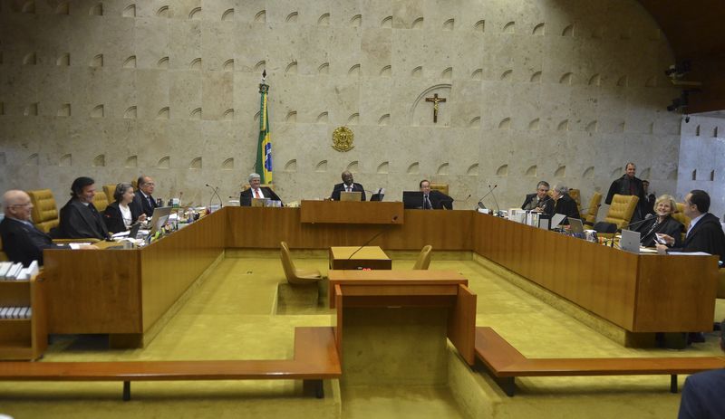 O STF retomou nesta quinta a análise dos recursos que podem livrar alguns dos principais condenados no processo do mensalão (Ação Penal 470) da punição pelo crime de formação de quadrilha | José Cruz / Agência Brasil