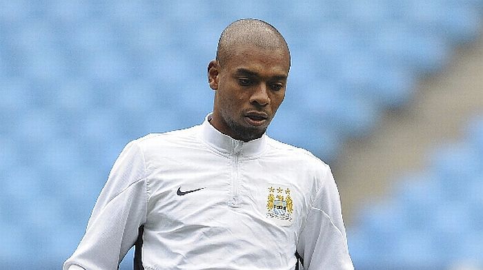 Fernandinho foi convocado pela primeira vez por Felipão | EFE