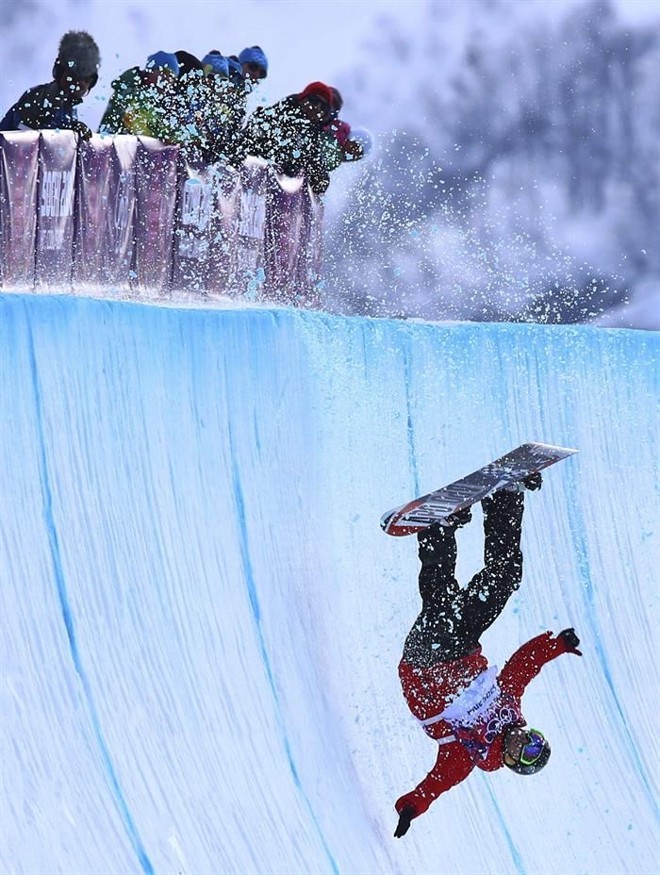 Polonês Michal Ligocki na prova de snowboard |