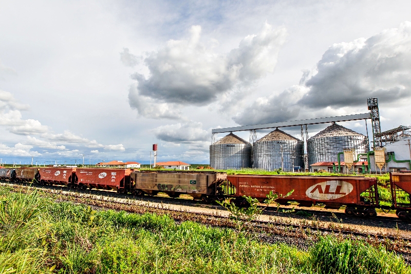 Fundos se sentiram excluídos nas negociações da incorporação da ALL pelo grupo Cosan | Daniel Castellano/ Gazeta do Povo