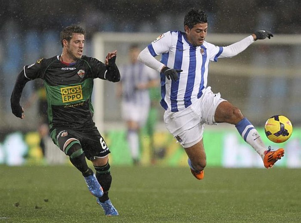 Fora do Mundial, Carlos Vela já havia pedido dispensa da Olimpíada em 2012, quando o México conquistou o ouro | Juan Herrero / EFE