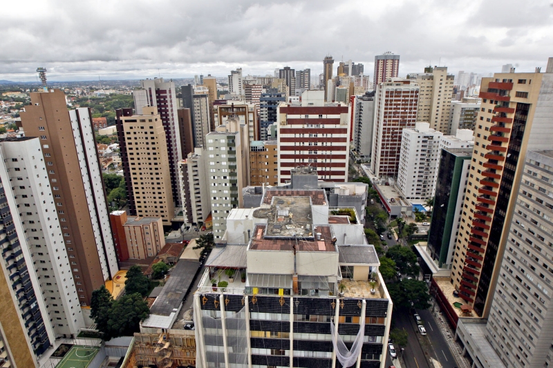 Plano deve ser revisado a cada dez anos e tem temas polêmicos, comoo aumento do IPTU | Daniel Castellano/ Gazeta do Povo