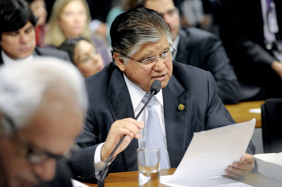 Senador Clésio Andrade (PMDB-MG) foi acusado pelos crimes de peculato e lavagem de dinheiro | Geraldo Magela/Agência Senado