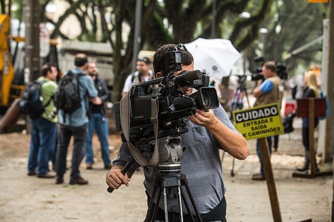 Imprensa está de plantão desde a manhã desta terça-feira na Arena da Baixada | 