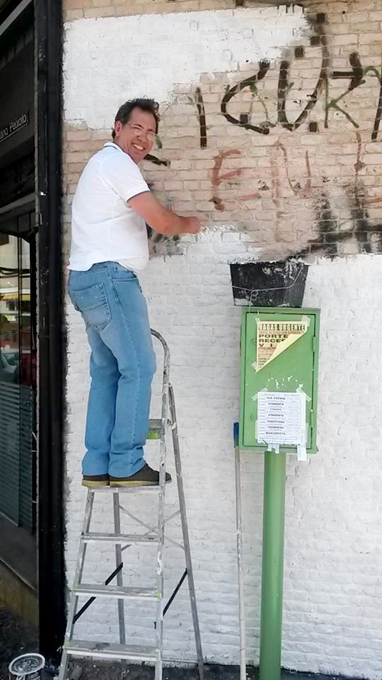 Sandoval Tiburcio, um dos artistas convidados a revitalizar áreas pichadas da cidade com arte urbana | Divulgação
