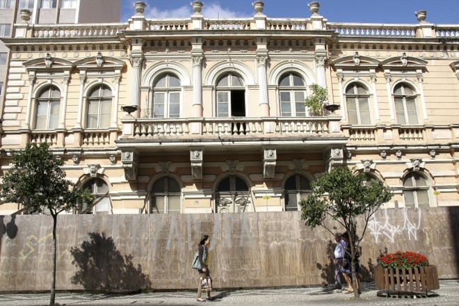À espera: obras no Museu da Imagem do Som estão paradas |