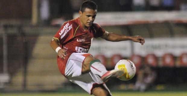 Ivan, ex-Portuguesa, é o novo reforço do Coritiba | Divulgação / Portuguesa