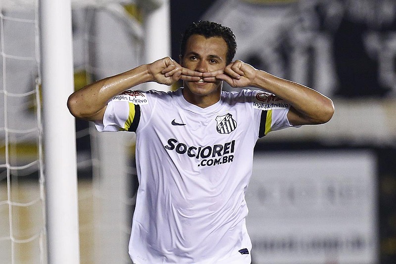 Damião comemora seu gol na goleada sobre o Bragantino | Ricardo Saibun / Divulgação Santos FC
