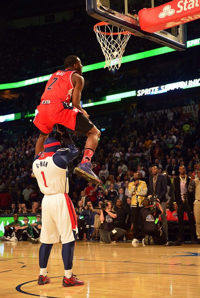 Antes da partida das estrelas, John Wall, do Washington Wizards, venceu o torneio de enterradas |