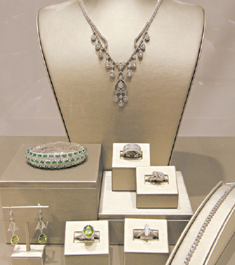 Diamantes em depósito da Suttons & Robertsons | fotografias de Tina Fineberg para The New York Times