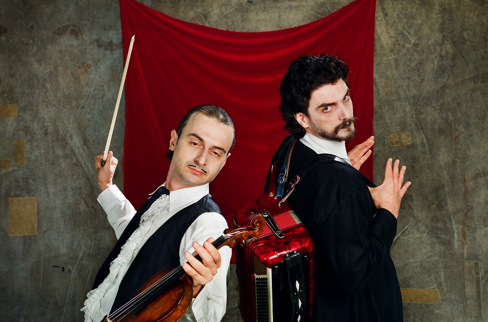 Nico Nicolaiewsky, à esquerda na foto, morreu por complicações da leucemia | Divulgação