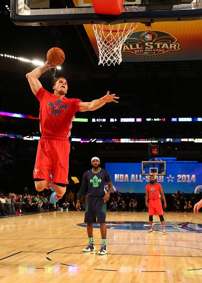 Blake Griffin voa para enterrar pela Conferência Oeste |