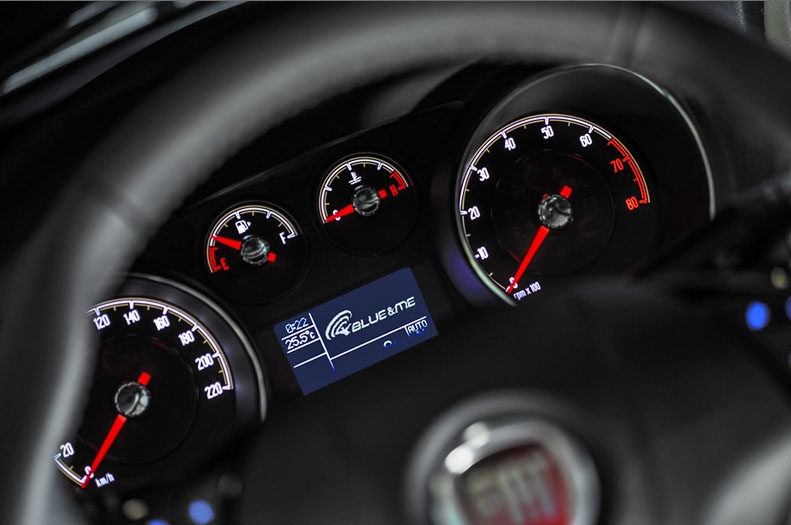 Instrumentos terão mesmo padrão visual do novo Punto | Divulgação/Fiat