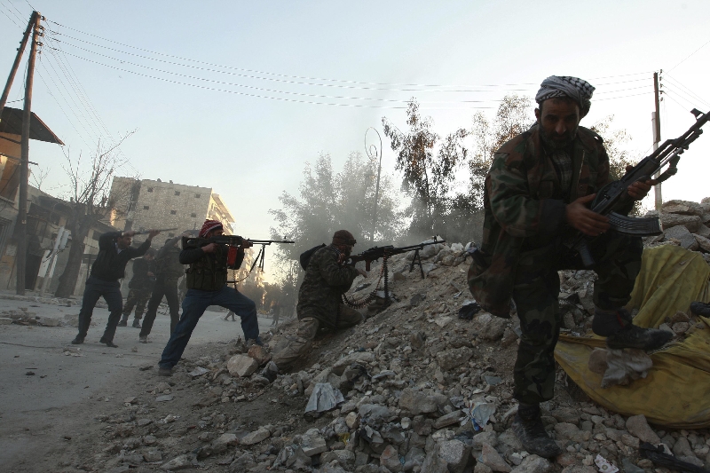 Rebeldes foram atacados por aviões militares do governo | Abdalrhman Ismail/Reuters