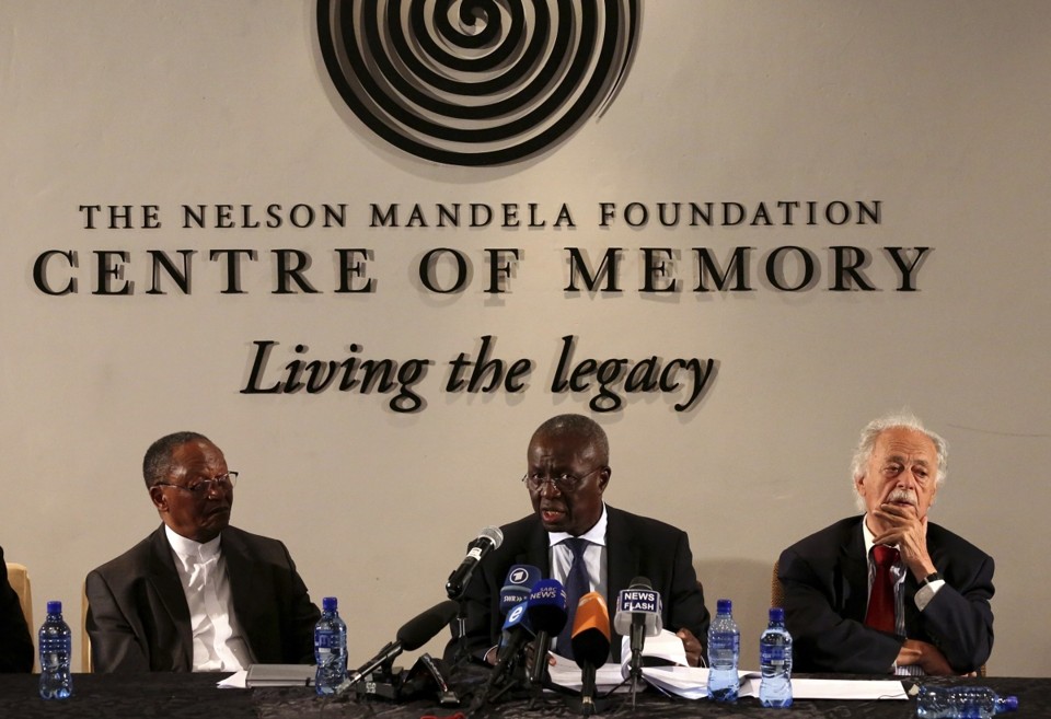 Responsáveis pela abertura do testamento de Nelson Mandela explicam os detalhes do documento | Reuters/Siphiwe Sibeko