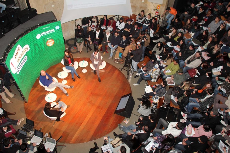 O primeiro Papo Universitário de 2014 é nesta terça (18). Participe! | Walter Alves / Gazeta do Povo