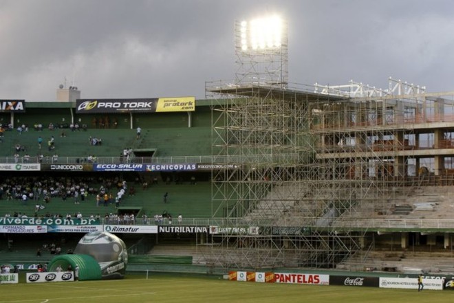Cobertura da nova reta da Mauá já começou a ser instalada |