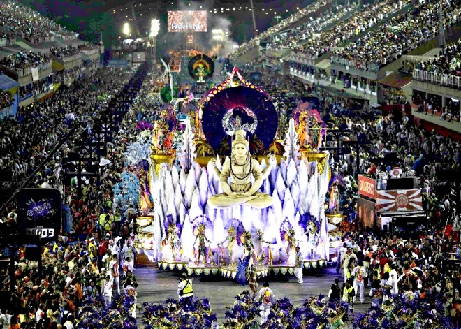 A relação do homem com a Terra norteou o enredo da Salgueiro |