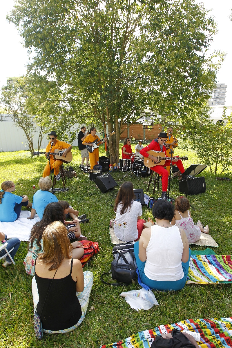 Movimento quer transformar espaço em parque | Antônio More/ Gazeta do Povo